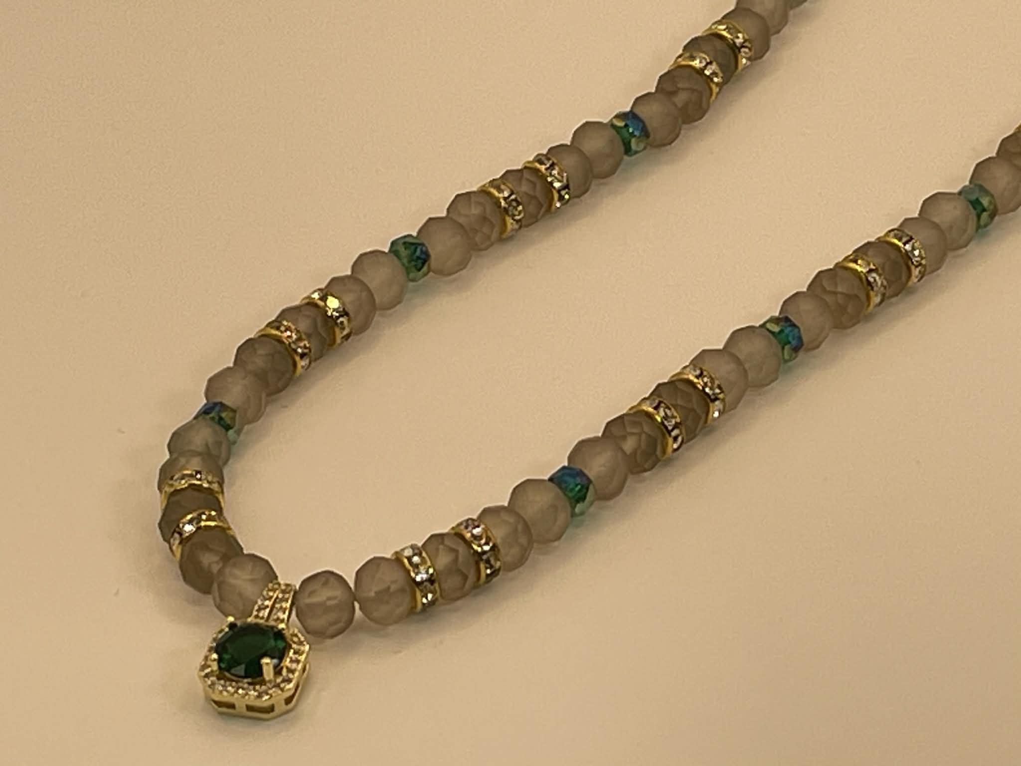 Frosted Emerald Holiday Necklace