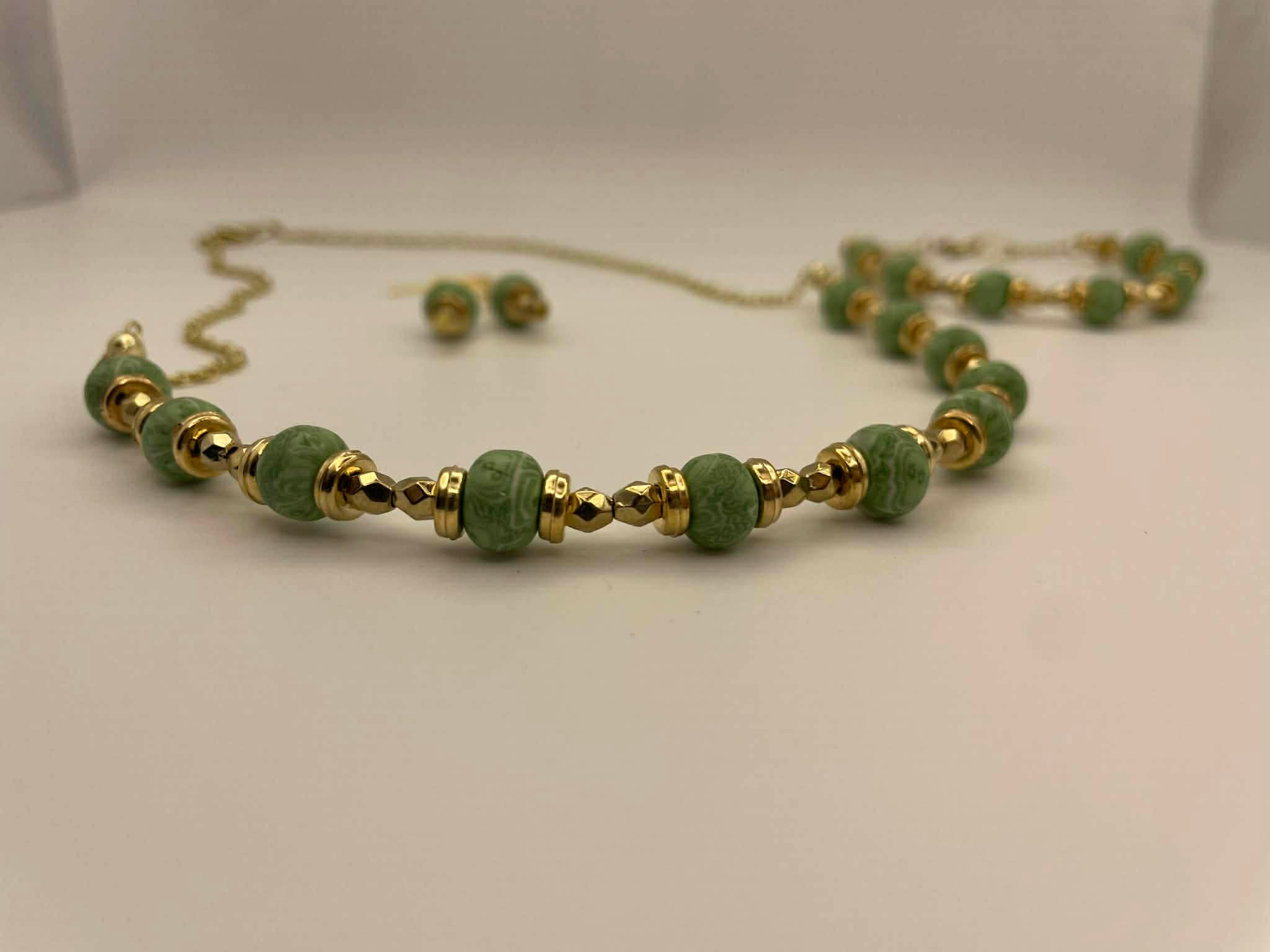 3 Piece Sage And Gold Set
