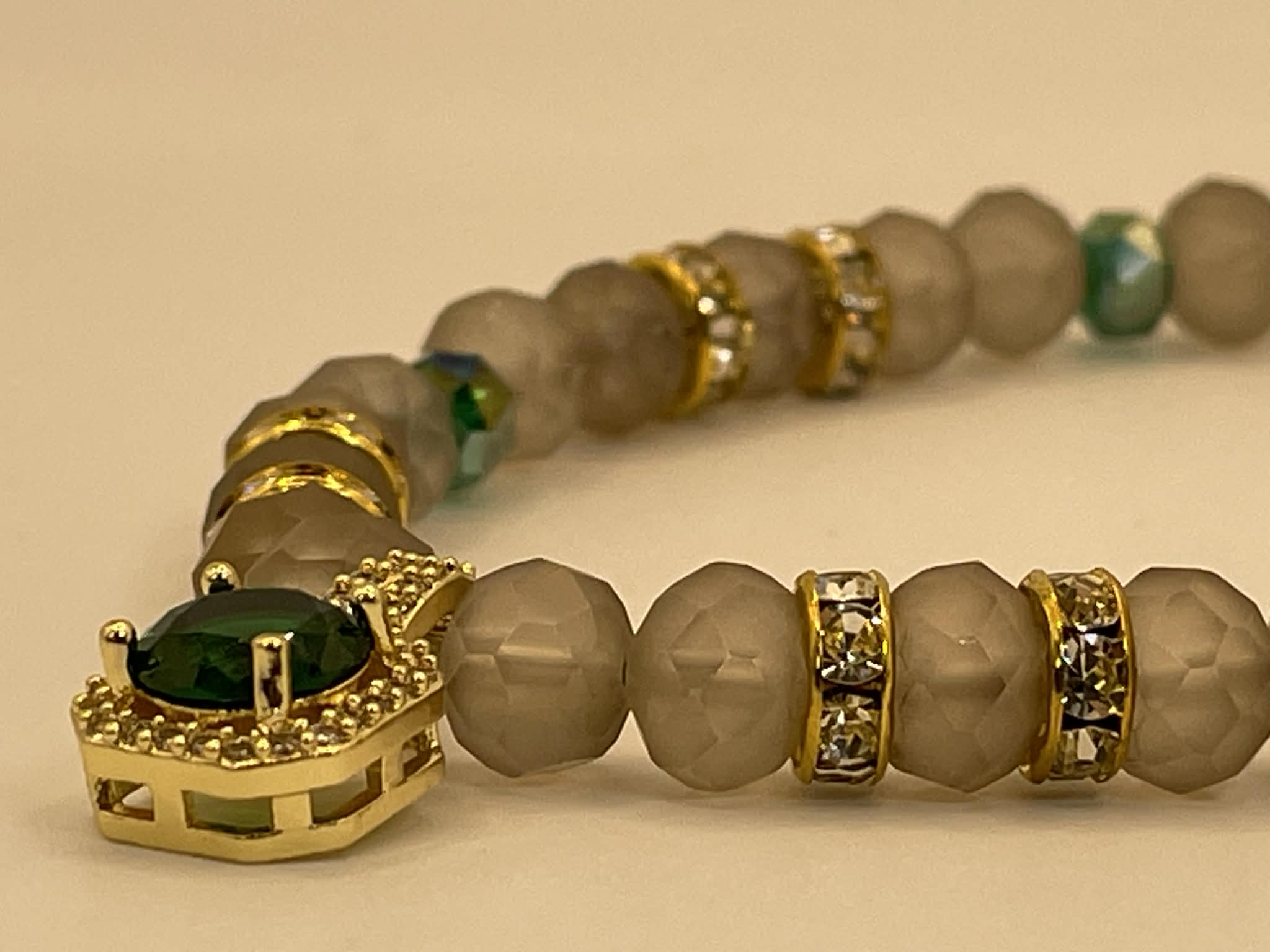 Frosted Emerald Holiday Necklace