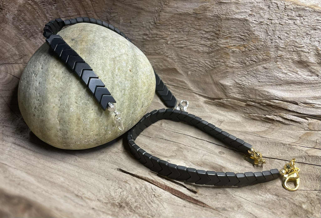 Black Hematite Arrow Beaded Bracelet: Natural Healing Stone