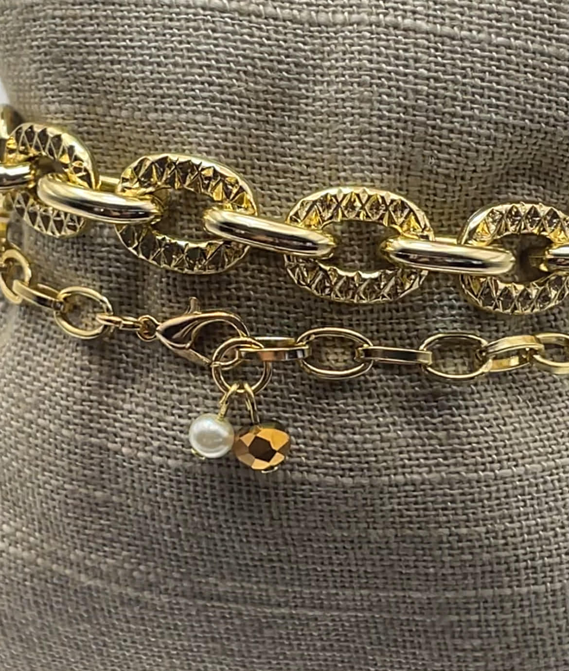 Mocha Royale Necklace with Bracelets