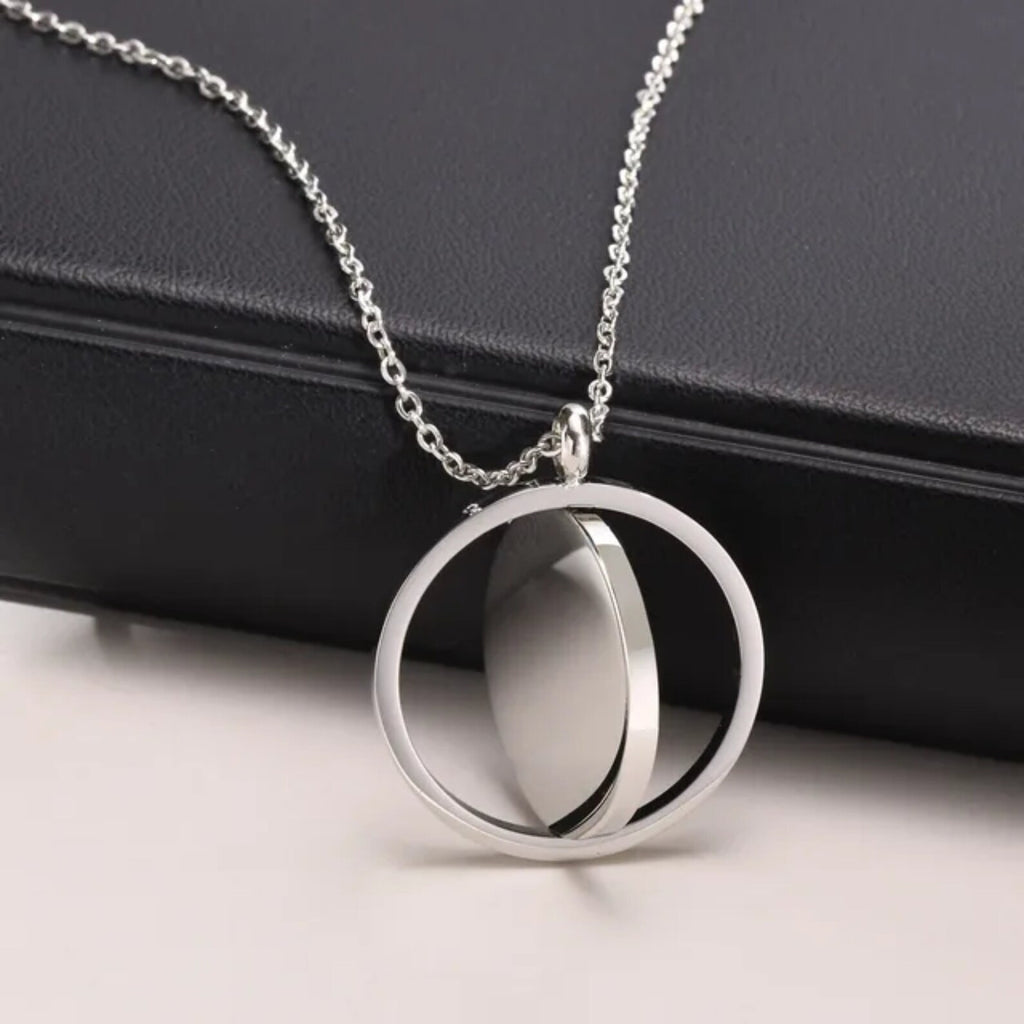 Personalized Engraved Coin Pendant Necklace – Stainless Steel Custom Jewelry