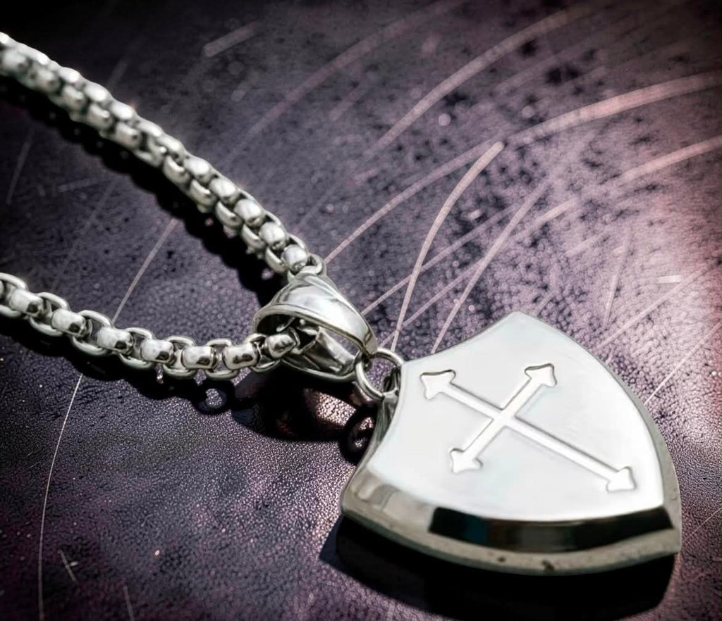 Men'S Shield of God Armor Joshua 1:9 Faith Cross Pendant Necklace with Chain Pendant