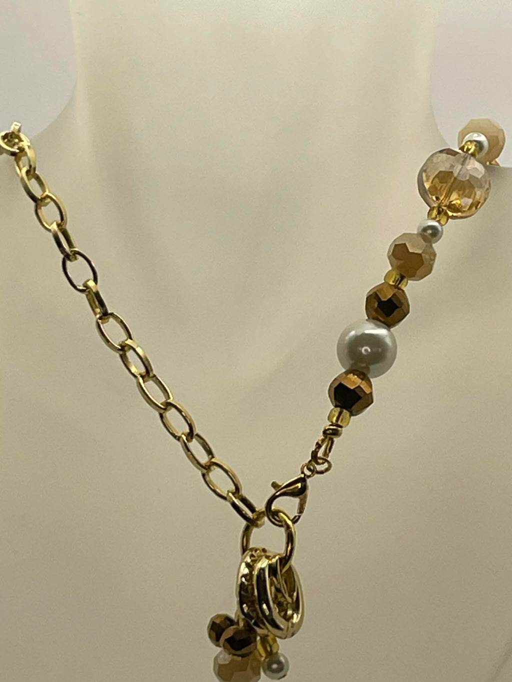 Mocha Royale Necklace with Bracelets